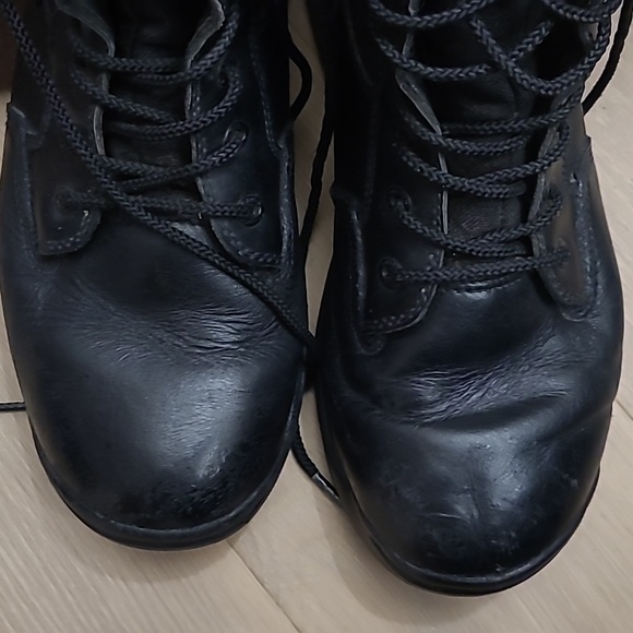 Magnum stealth force tactical boots size 10 - Picture 5 of 5